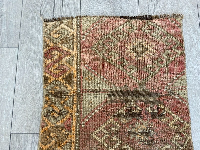 Bohemian rug, Square rug, Turkish vintage rug, Small rug, Wool rug, 1.4 x 2.0 ft gallery