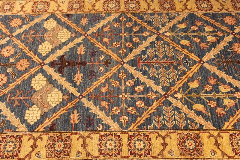 GREAT DEAL ON 4' X 7' FINE QUALITY ***HANDMADE*** HAND KNOTTED ***RUG** Blue rug gallery