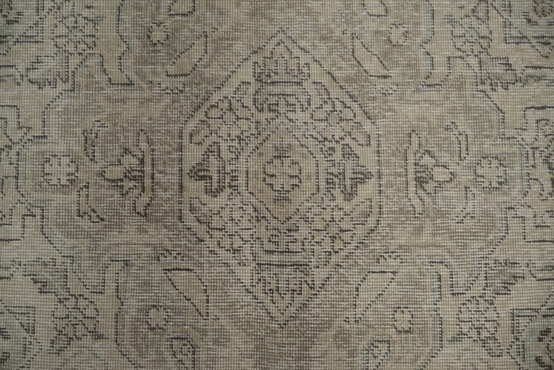 Neutral Antique Look Distressed Area Rug 6x9 Ft Handmade Medallion Wool Carpet gallery