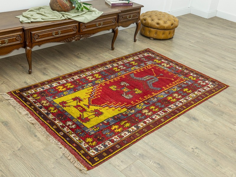 Vintage Hand-Knotted Anatolian Wool Rug – Crimson & Golden Prayer 4'2" x 6'9" ft gallery