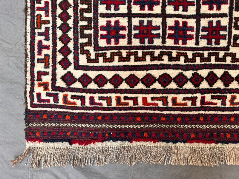 Stunning Vintage Kowdani Natural Vegetable Dye Soft Nomad Maldari Nomad Carpet gallery