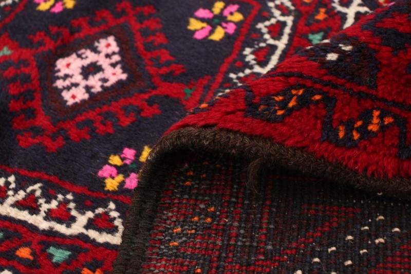 Vintage 3'1" x 6'4" Traditional Hand Knotted Vegetable Dye Wool Area Rug gallery