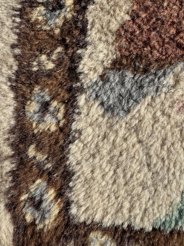 Gorgeous Handmade Wool Chukar Birds Rug from Turkey - 54 cm x 49 cm gallery
