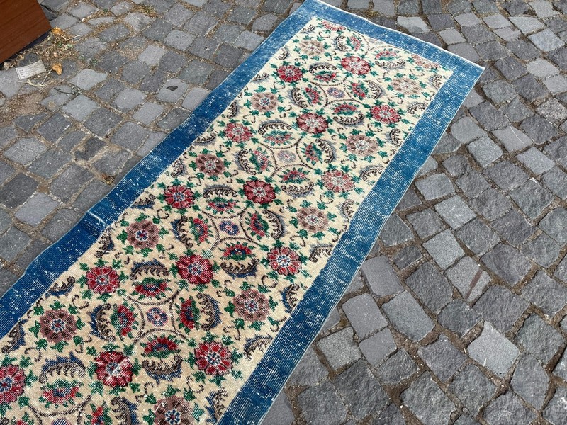 Carpet, Turkish rug, Vintage rug, Handmade rug, Runner, Wool | 2,4 x 9,9 ft gallery
