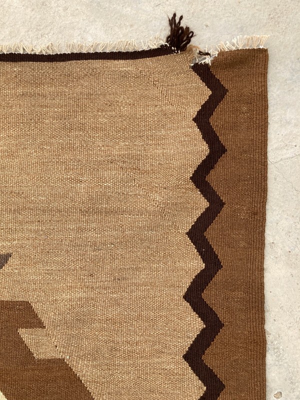 Vintage Traditional Handmade Beautiful Turkish Kilim Floor Rug Carpet 131x100 cm gallery