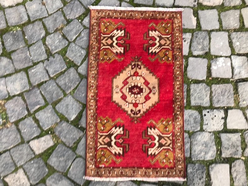 Turkish Vintage Small Rug Handmade Wool Bohemian Bath Mat Rug 1,4 x 2,6 ft gallery