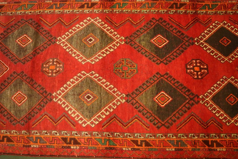 135 X 245 cm COLLECTORS' ITEM Antique Natural Vegetable Shirvan Caucasian Carpet gallery