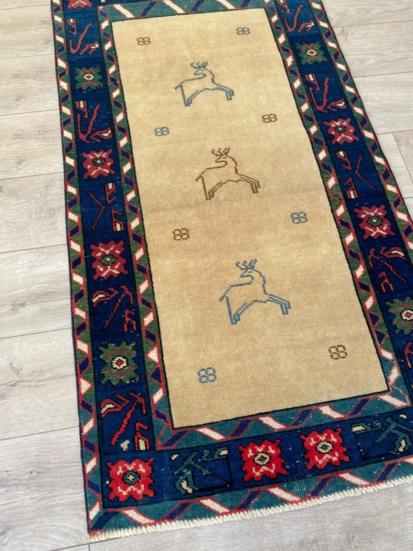 2’6”x5” feet Oushak rug, wool rug, Vintage rug, Low pile rug, gallery