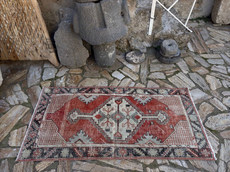 Hand-Woven Vintage Area Carpet 2x5 Red Wool Medium Size Geometric Bedroom Rug gallery