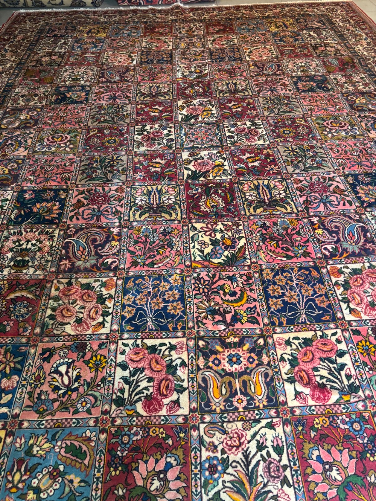 SEMI ANTIQUE. 14X10 HAND MADE RUG. FULL PILE. CARPET gallery