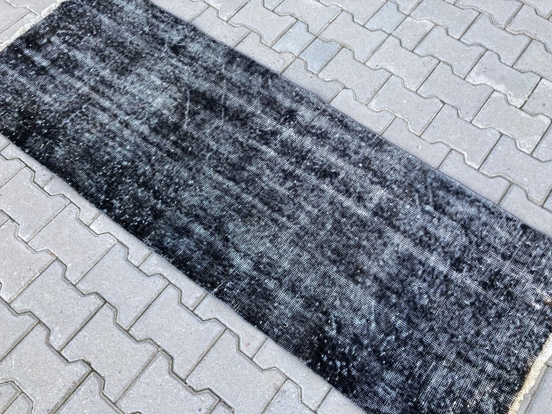 Black rug, Turkish rug, Vintage Rug, Narrow rug, Runner rug, 2.3 x 6.3 ft gallery