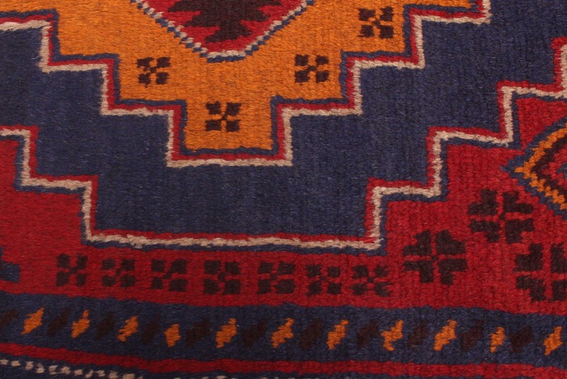 Vintage 3'5" x 6'7" Traditional Hand Knotted Vegetable Dye Wool Area Rug gallery