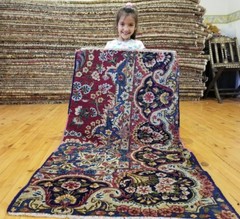 Beautiful Vintage 1950-1960s Natural Dyes Wool Pile Dowry Rug 2’6” x 4’9”