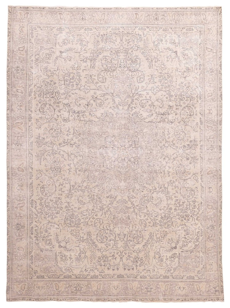 Vintage 9'7" x 12'8" Traditional Hand Knotted Vegetable Dye Wool Area Rug