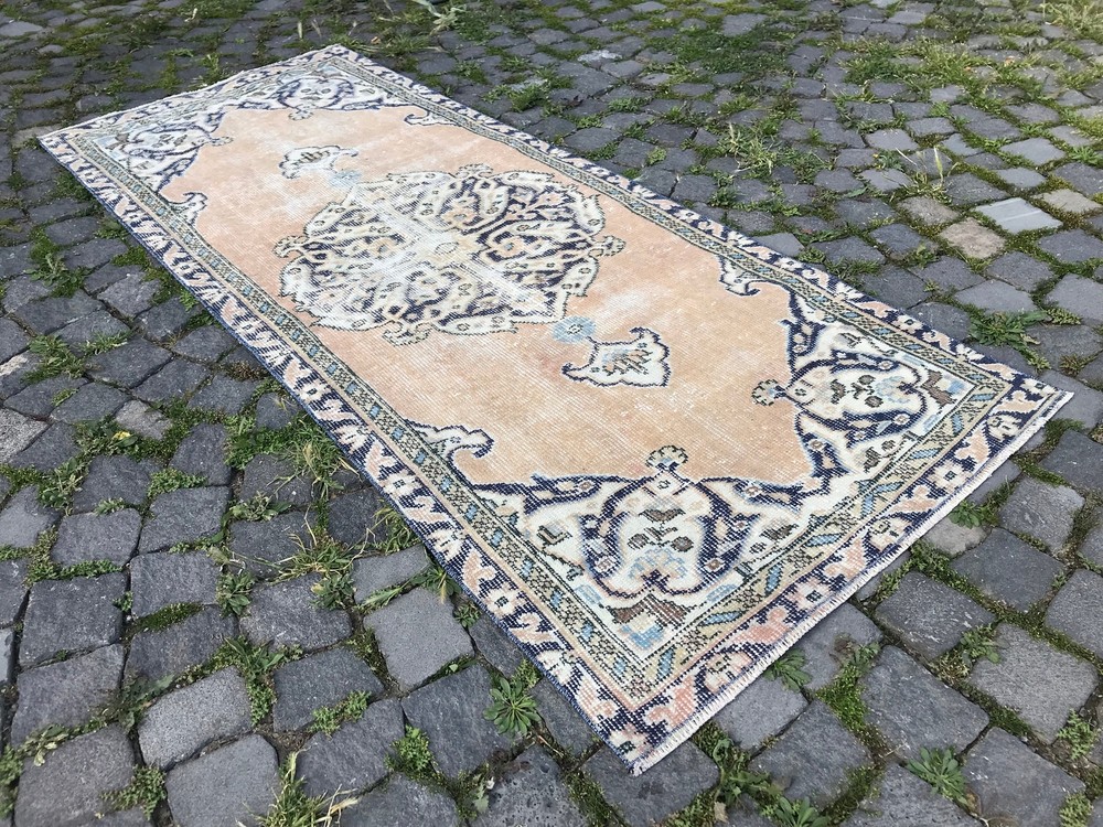 Turkish Antique rug Bohemian Area rug Oushak rug Vintage Rug Handmade Wool rug