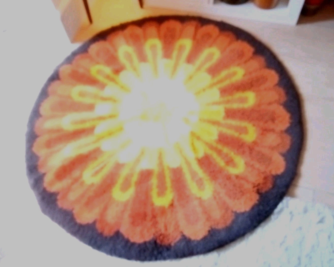 Mid Century Sunburst Rya Rug Rare Round Retro Scandi Scandinavian 1960s 1970s gallery