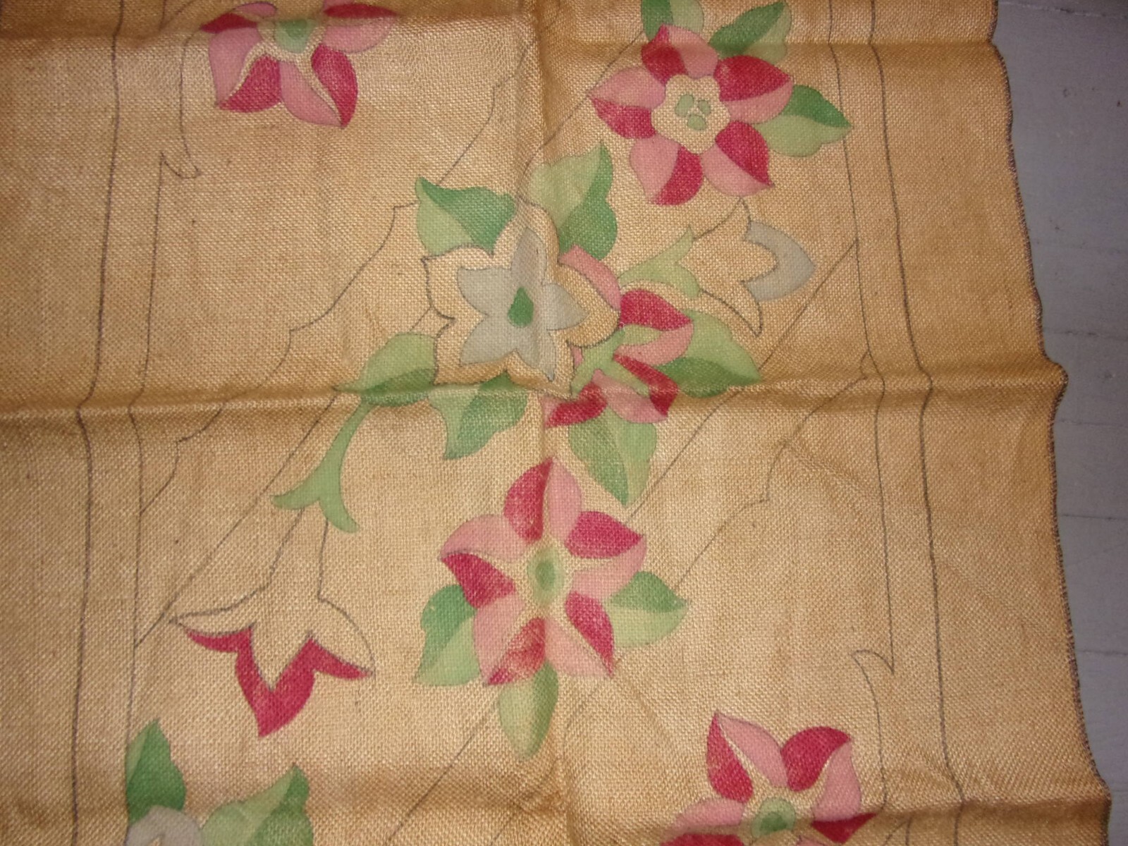 VINTAGE ARTS AND CRAFTS EMBROIDERY RUG PATTEN UNFINISHED COLUMBIA SCATTER 3395 gallery