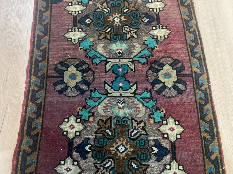 Turkish small rug, Oushak rug, Wool rug, Vintage rug, Bath rug, 1.6 x 2.9 ft gallery