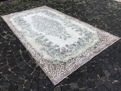 Turkish Antique rug Bohemian Area rug Oushak rug Vintage Rug Handmade Wool rug