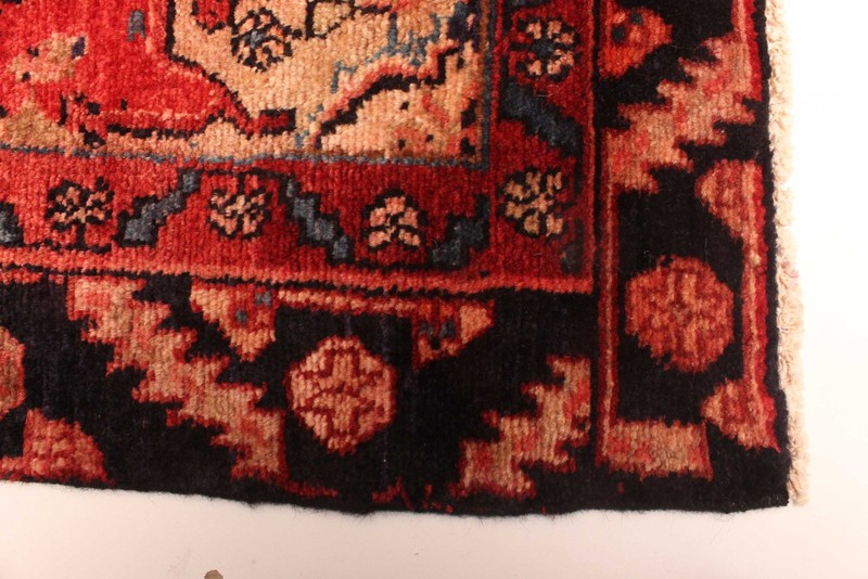 Vintage Hand-Knotted Area Rug 4'9" x 9'3" Traditional Wool Carpet gallery