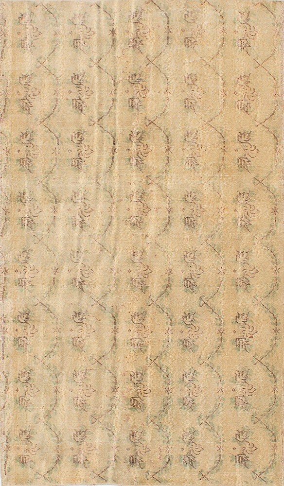 Vintage Hand-Knotted Area Rug 4'1" x 7'1" Traditional Oriental Wool Carpet