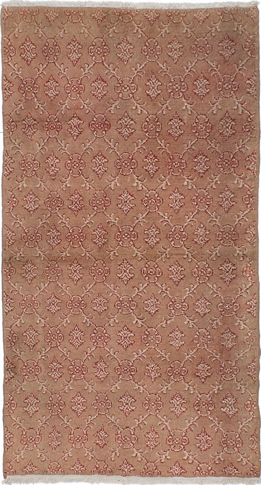 Vintage Hand-Knotted Area Rug 3'9" x 7'1" Traditional Oriental Wool Carpet
