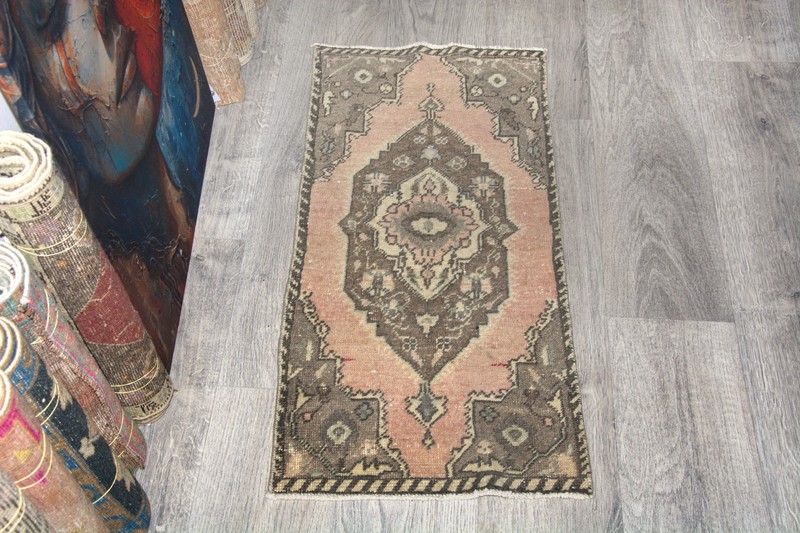 Vintage Turkish Small Rug 1'5x3'2 ft, Small Tribal Oushak Rug, Coral Orang Brown gallery