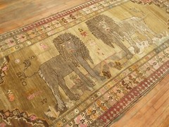 Vintage Turkish Ushak Oushak Kars Pictorial Lion Gallery Rug Size 5’7”x11’10”