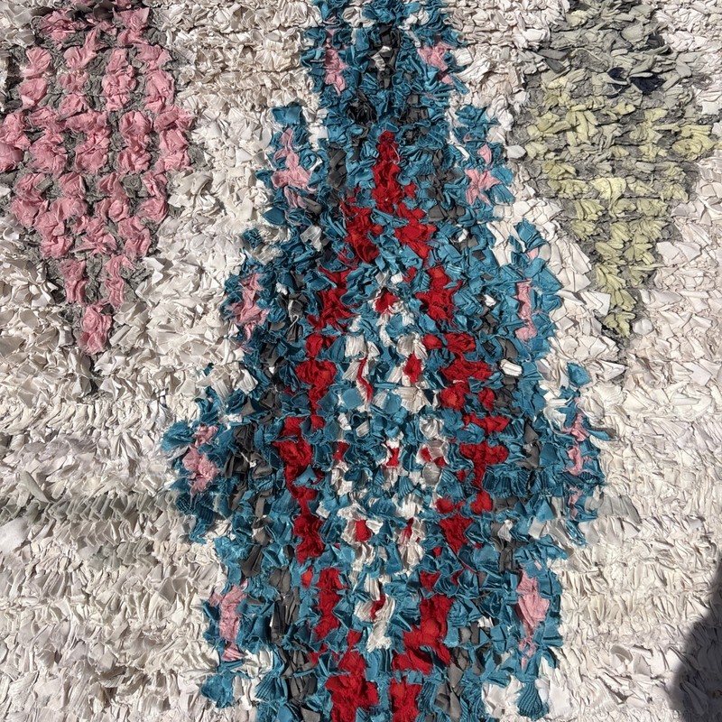 Vintage Hand Made Moroccan Boucherouite Cotton Rag Rug 166 x 94cm gallery