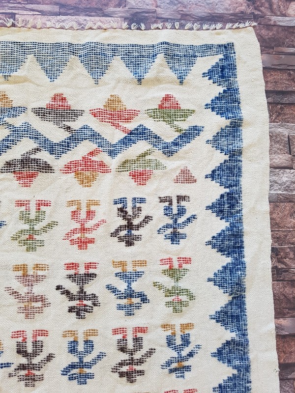 Vintage Handmade Traditional Lovely Tanusian Kilim Floor Rug Carpet 191x157 cm gallery