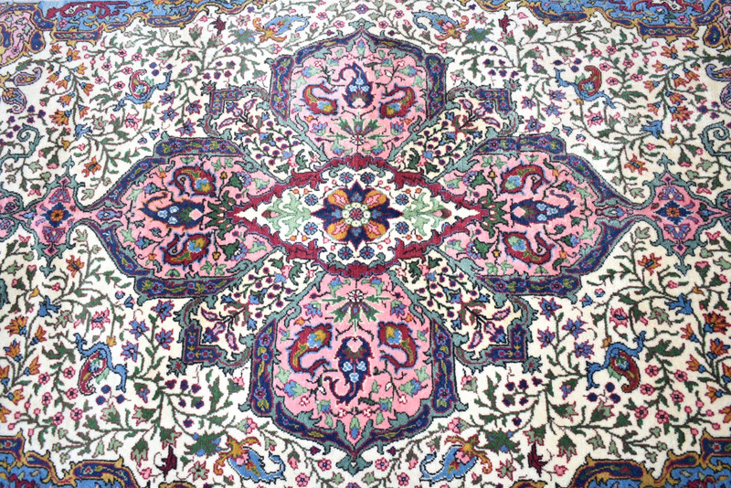 Vintage Turkish Rug 64'' x 102'' Hand-knotted Rug Home Decor Rug Living Room Rug gallery