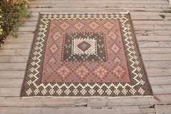 Afghan Rug 47”x45” Handwoven Carpet 120x116cm Maimana Eclectic Oriental Rug