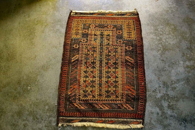 Urgent Alert!!! Group Of STOLEN Rugs!!! San FranSisco / Sentimental Value Help gallery
