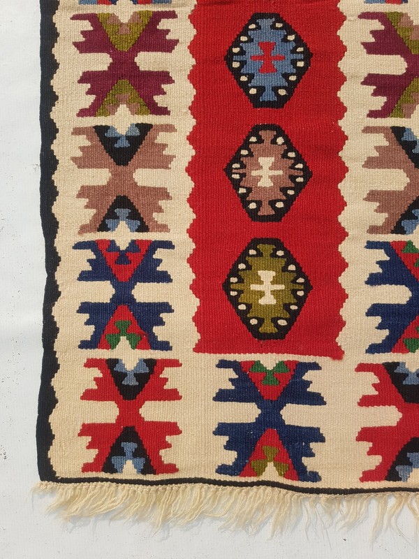 Vintage Traditional Handcrafted Turkish Kilim Rug for Home Décor 123x59 cm gallery