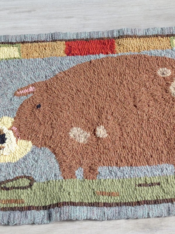 Americana Folk Art Pig Flower Hooked Wool Rug 27.5" X 16" gallery