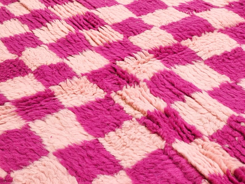 Moroccan Handmade Beniourain Rug 5'3x6'1 Berber Checkered Pink Wool Rug gallery