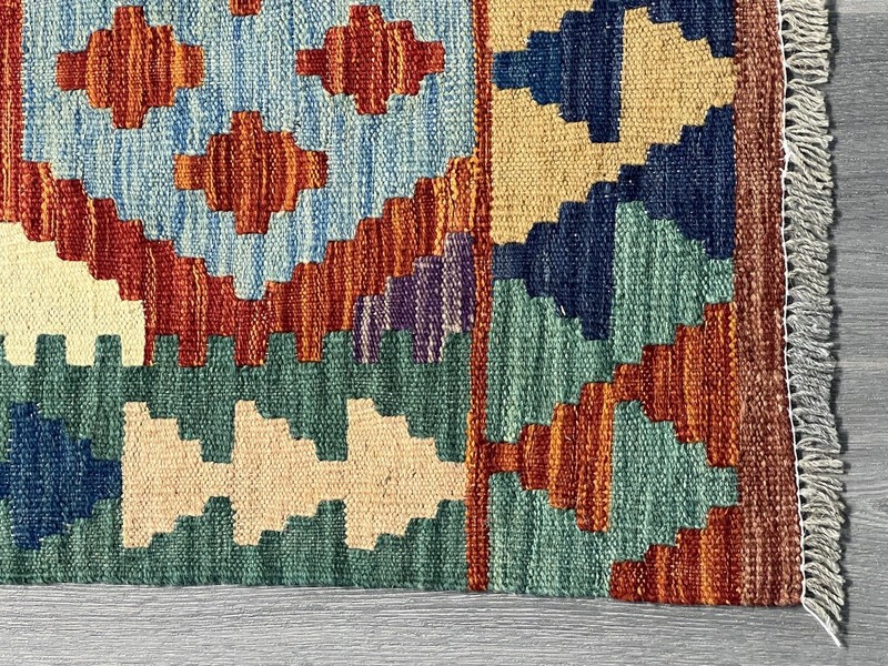 Vintage Kilim Traditional Hand Made Oriental Wool Kilim 5ftx3.2ft 135cmx95cm gallery