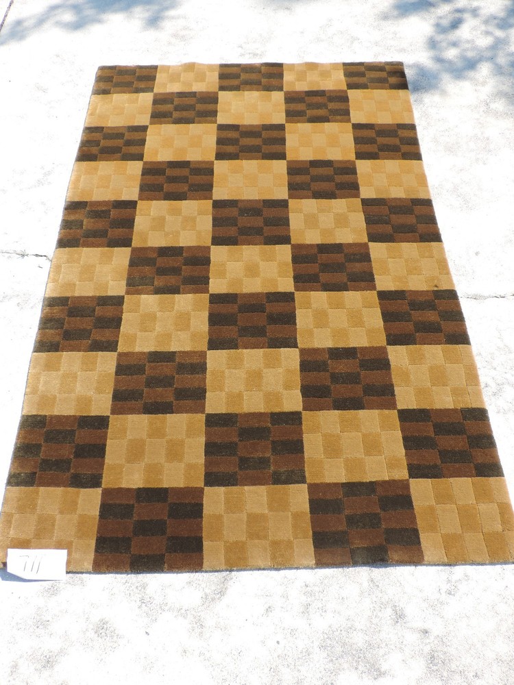 4x6ft. Handmade Checkered Wool Area Rug