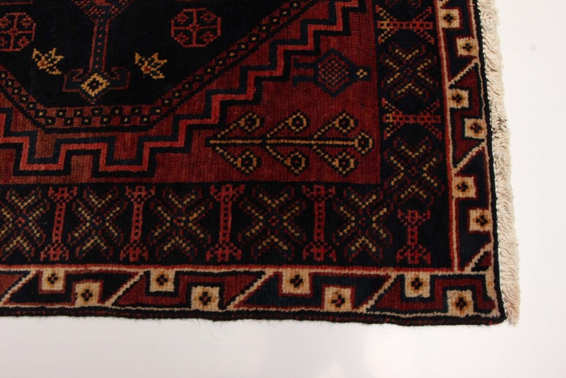 Vintage 2'6" x 4'2" Traditional Hand Knotted Vegetable Dye Wool Area Rug gallery