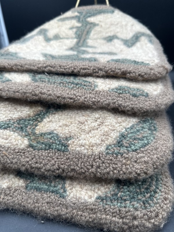 Vintage Lambs Wool Carpet Rug Squares 12"x 12" Leaf pattern Ivory Green Set of 4 gallery