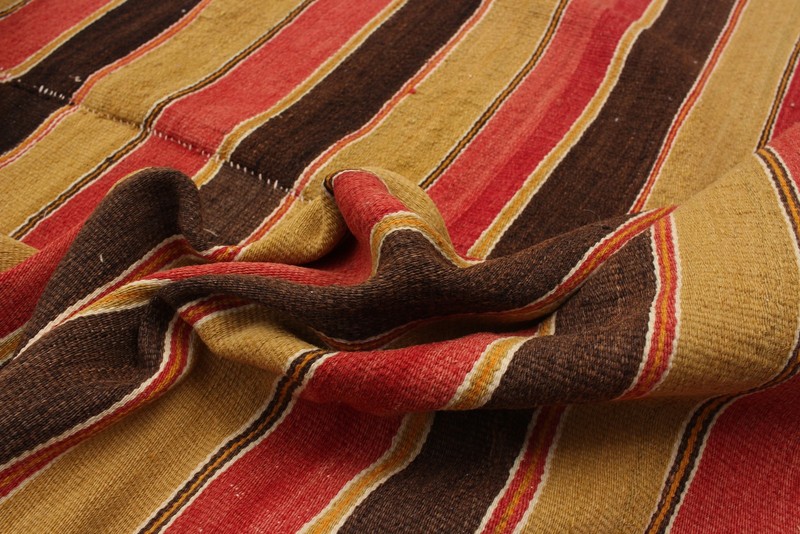 Vintage Hand Woven Area Rug 4'10" x 9'7" Traditional Wool Oriental Carpet gallery