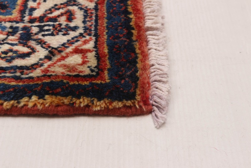 Vintage 4'1" x 6'9" Traditional Hand Knotted Vegetable Dye Wool Area Rug gallery