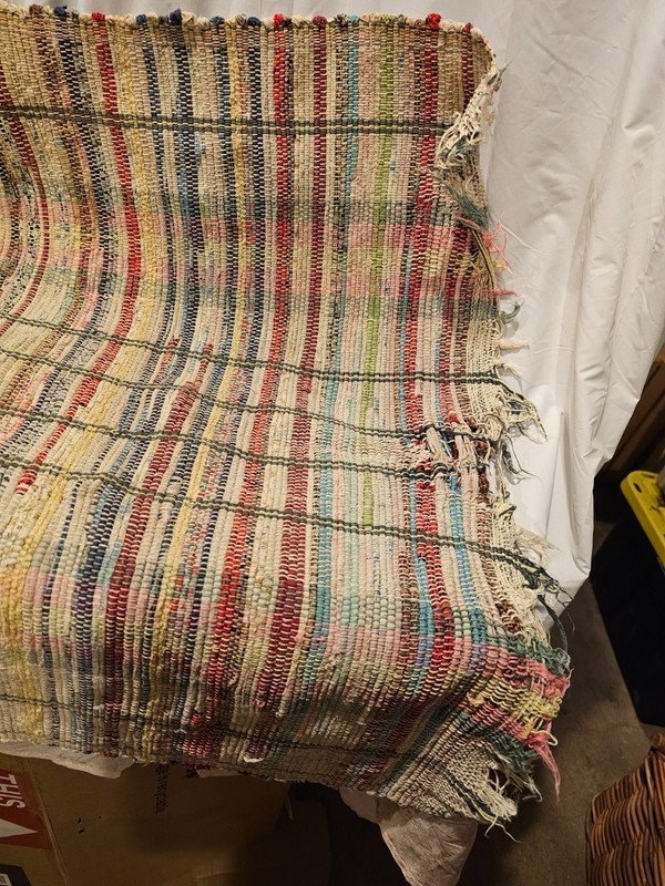 Vintage HAND LOOMED RAG RUG 40 x 28 Frayed Ends Farmhouse Cottage gallery