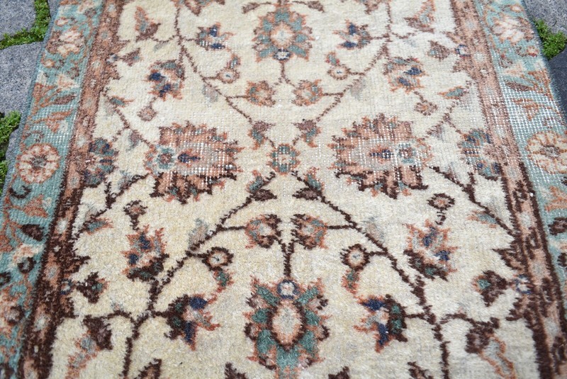 Vintage Turkish Rug 25'' x 52'' Muted Dye Oushak Rug Hand-knotted Wool Pile Rug gallery