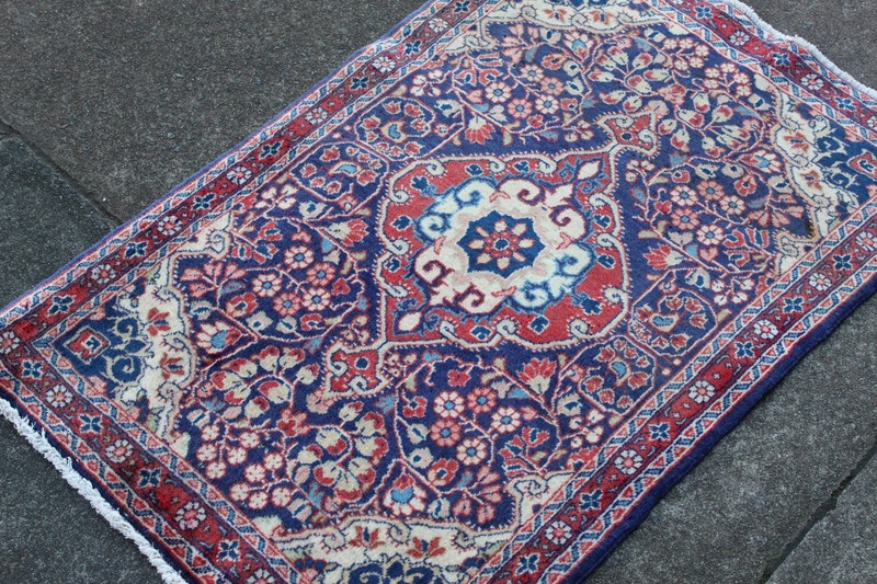 Fine Vintage Hand Made Traditional Oriental Wool Blue Red Small Rug 90x59cm gallery