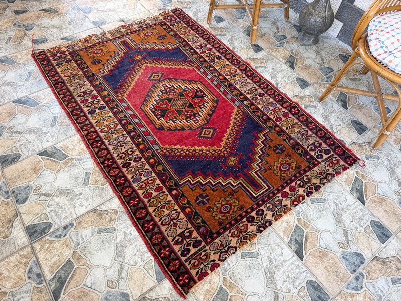 1980s Geometric Turkish Vintage Rug, Tribal Handmade Anatolian Wool Area Rug 4x6 gallery