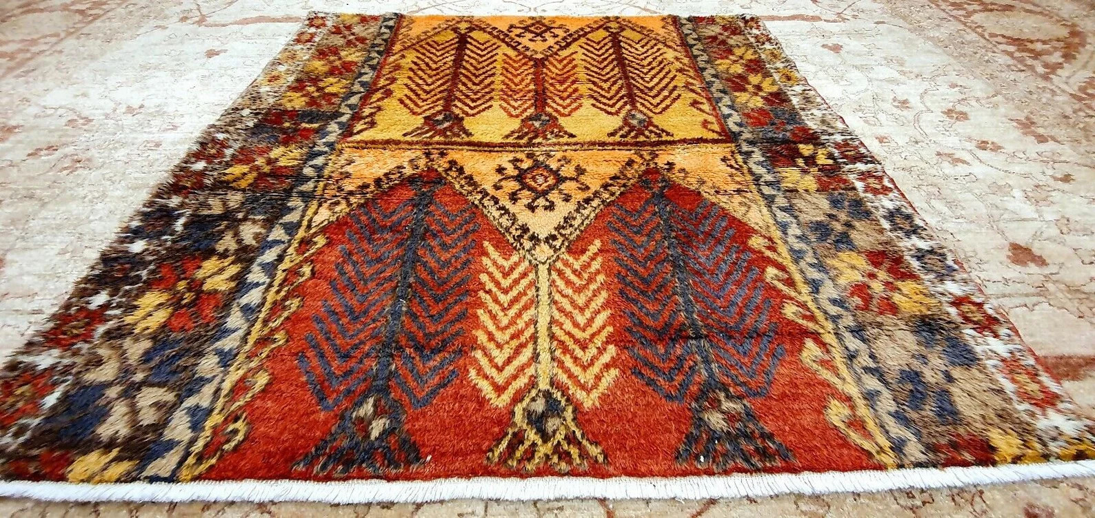 Primitive Antique Cr1900-1939s Multi-Colored Wool Pile Tribal Area Rug 5x5ft gallery
