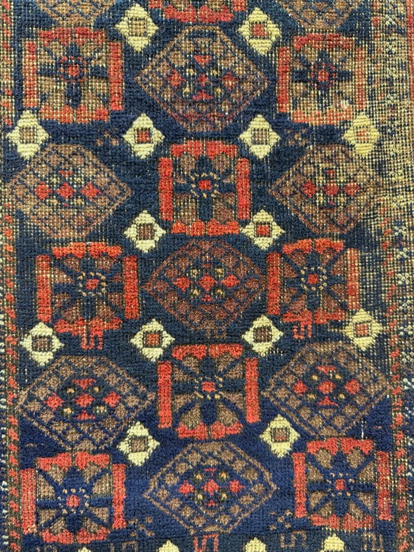 Vintage Beautiful Hand Knotted Distressed Worn Oriental Wool Rug 148x86 Cm gallery