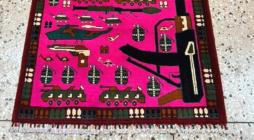 Handmade Rug Runner Vibrant Magenta & Black Tribal Kilim Size198x94cm gallery