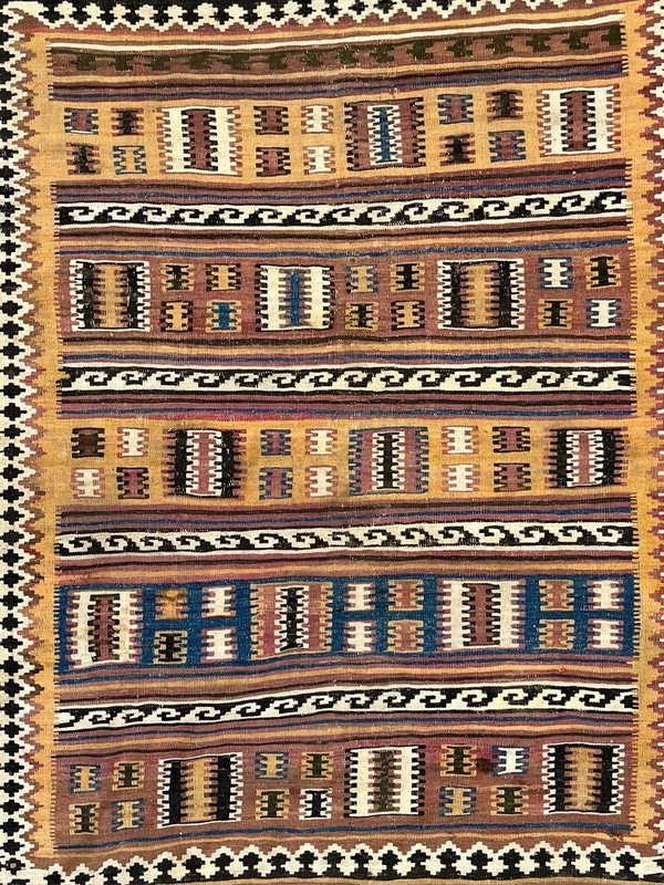 Antique Qasgai Kilim 254x154 cm Wool Kelim Rug Large Red, Black, 2474 gallery